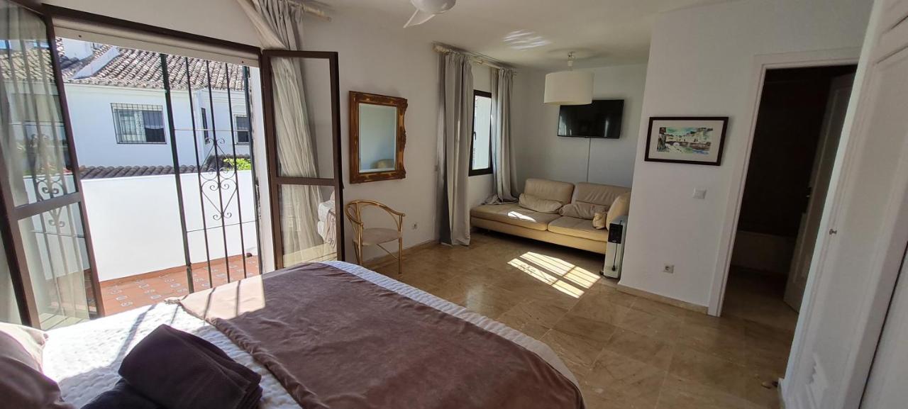Maison Marbella Proche De La Mer Εξωτερικό φωτογραφία